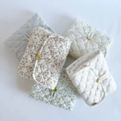 Cam Cam Copenhagen Ashley Verschoningsmatje - Latte 7 Cam Cam Copenhagen Ashley Verschoningsmatje - Latte -Optimaal Babyartikelen Winkel Cam Cam Copenhagen Classic Stripes Verschoningsmatje Blue 1 62be