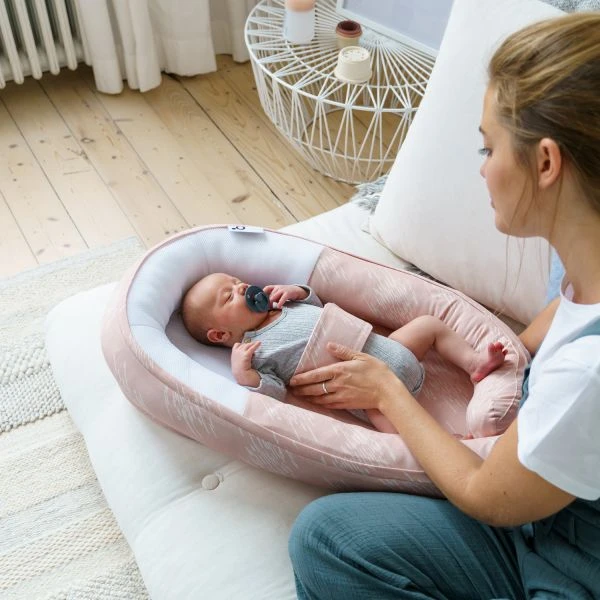 Doomoo Cocoon Misty Babynestje Pink 5 Doomoo Cocoon Misty Babynestje Pink - Afbeelding 5
