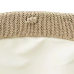 Meyco Mini Knots Commodemandje Medium Sand 5 Meyco Mini Knots Commodemandje Medium Sand -Optimaal Babyartikelen Winkel meyco mini knots commodemandje sand 3 8463